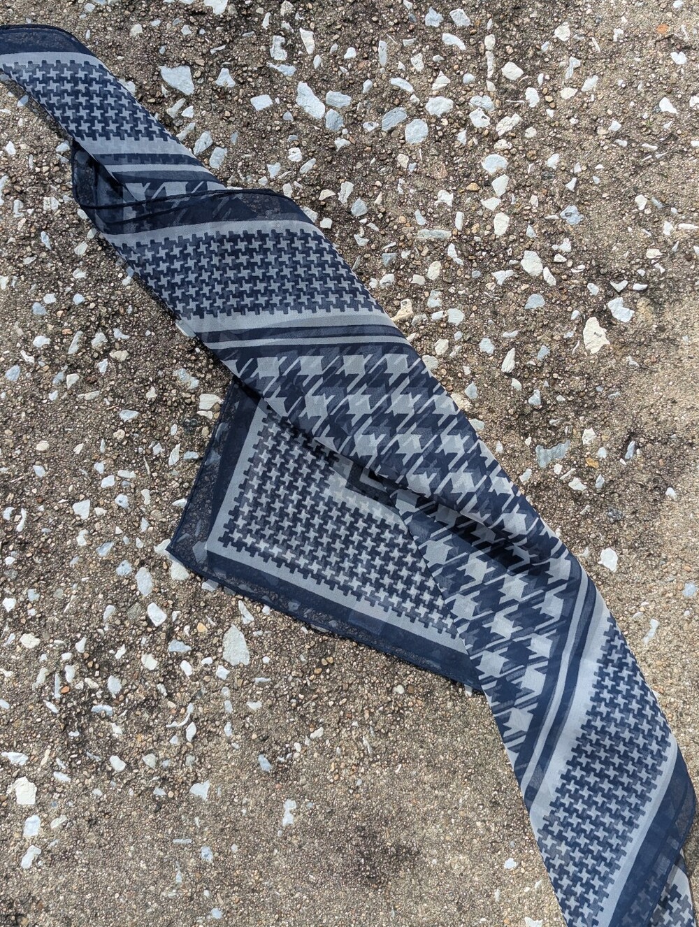 Navy & Gray Houndstooth Scarf